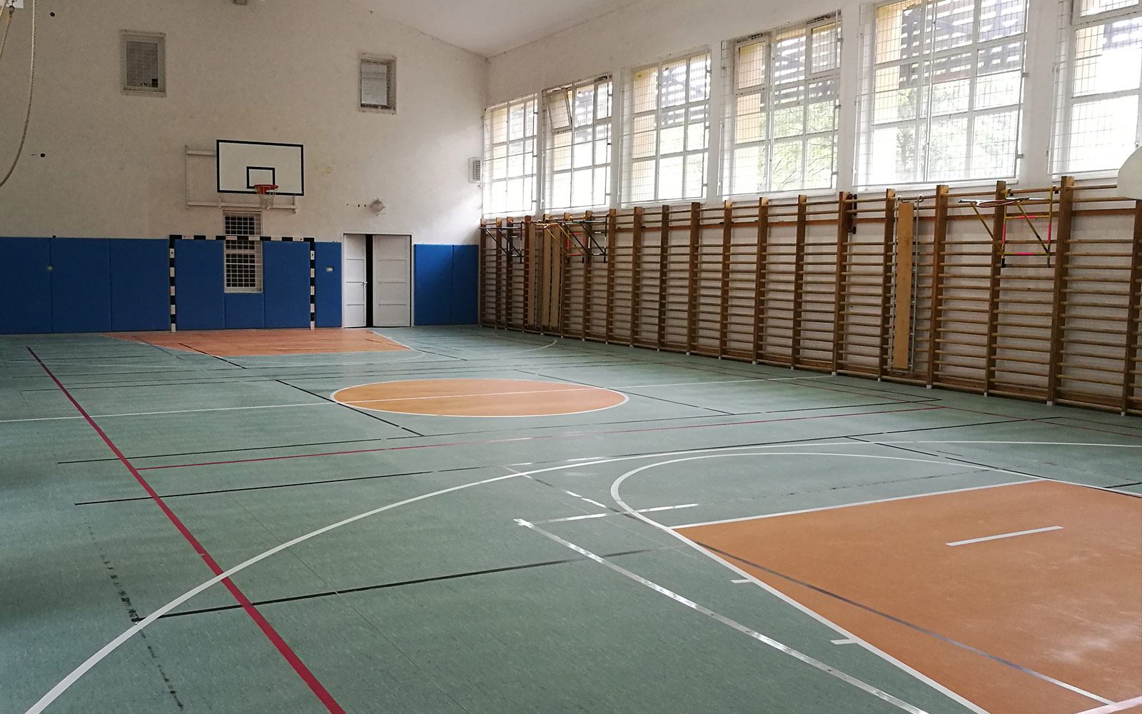 floor-sport-line-marking